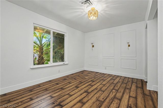 1888 East Viking Road, Las Vegas, NV 89169