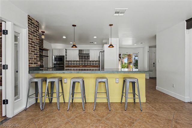 1888 East Viking Road, Las Vegas, NV 89169