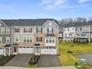 123 Curtis Court, Ross Twp, PA 15237