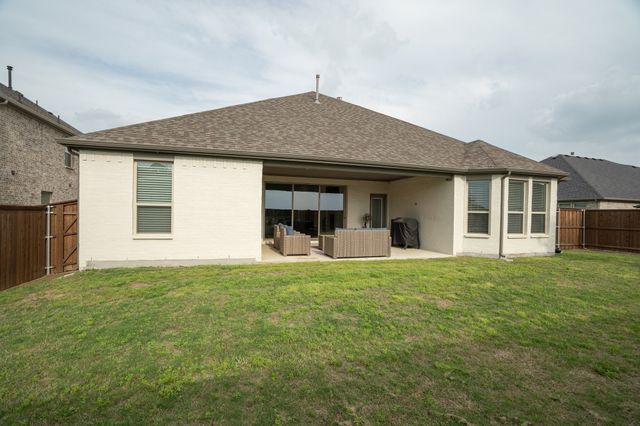 328 Savannah Lane, Oak Point, TX 75068
