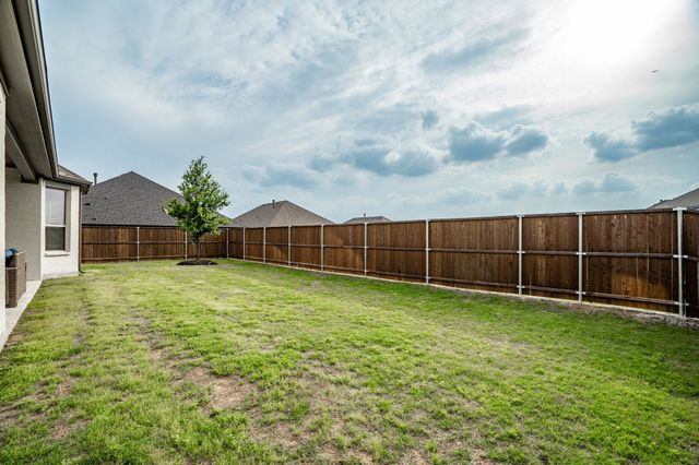 328 Savannah Lane, Oak Point, TX 75068