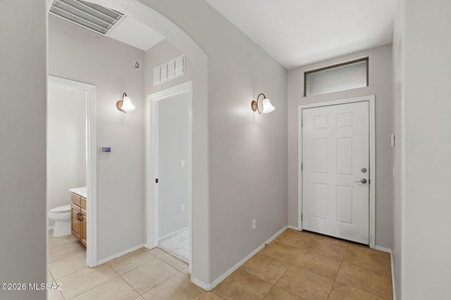 12902 E Red Iron Trail, Vail, AZ 85641