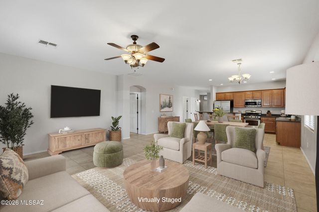 12902 E Red Iron Trail, Vail, AZ 85641