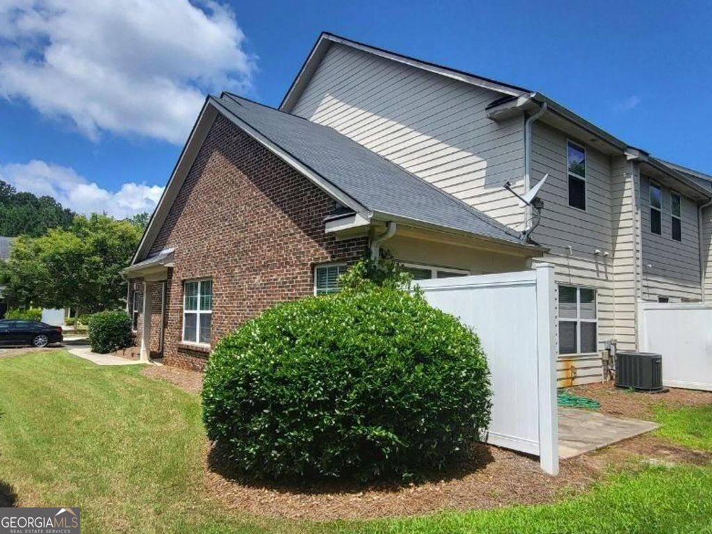 126 Granite Way, Newnan, GA 30265 — photo 4
