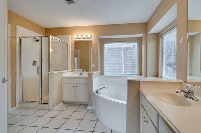 3900 Oak Park Drive, Flower Mound, TX 75028