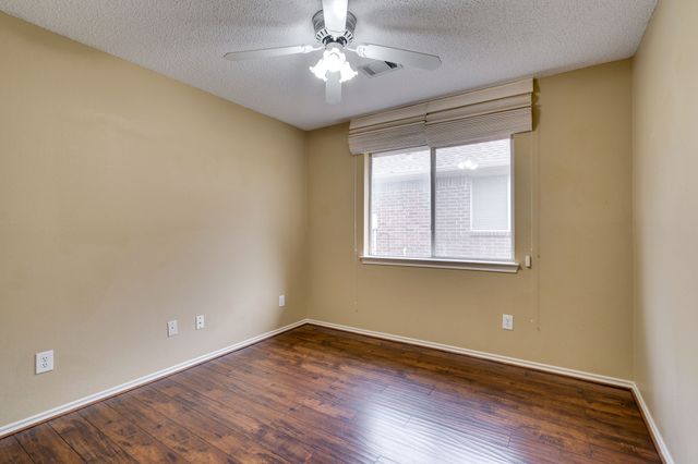 3900 Oak Park Drive, Flower Mound, TX 75028