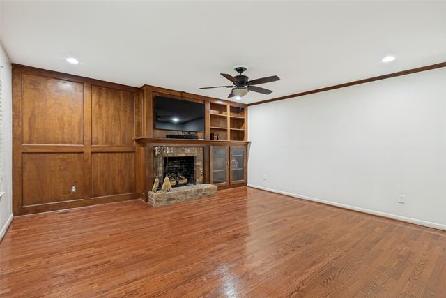 719 S Houston Street, Edgewood, TX 75117