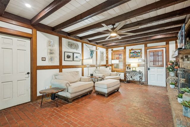 719 S Houston Street, Edgewood, TX 75117