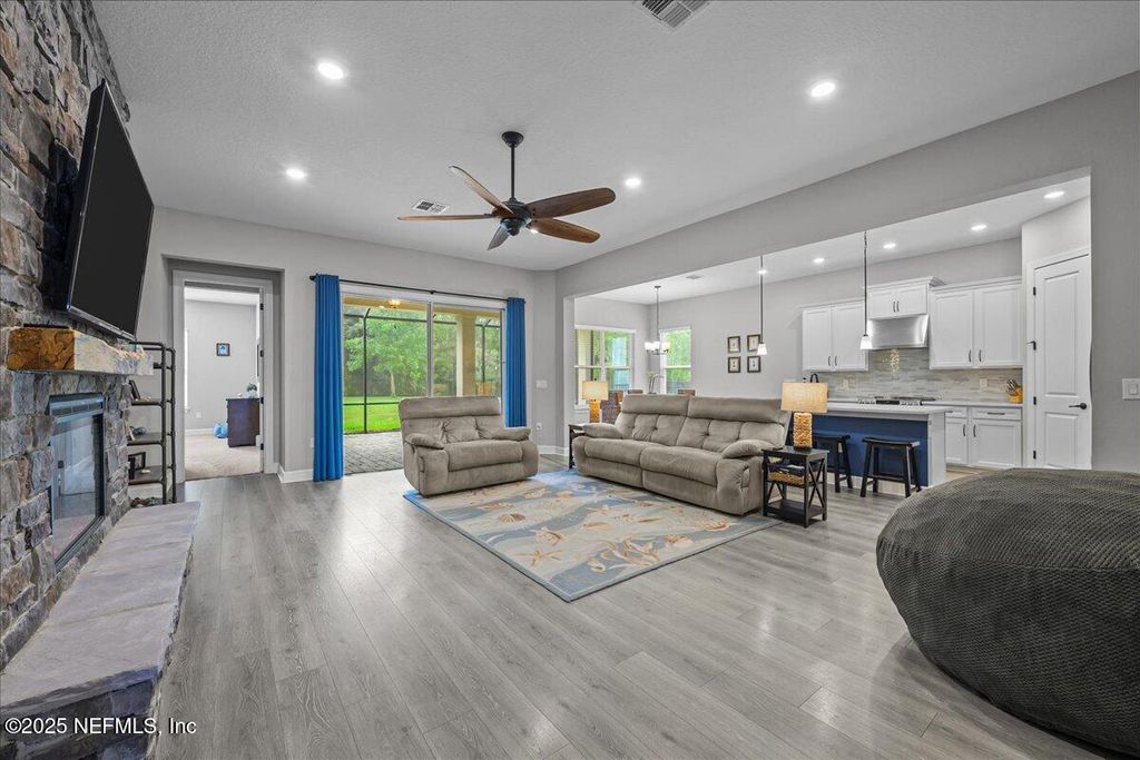 85325 CHAMPLAIN Drive, Fernandina Beach, FL 32034