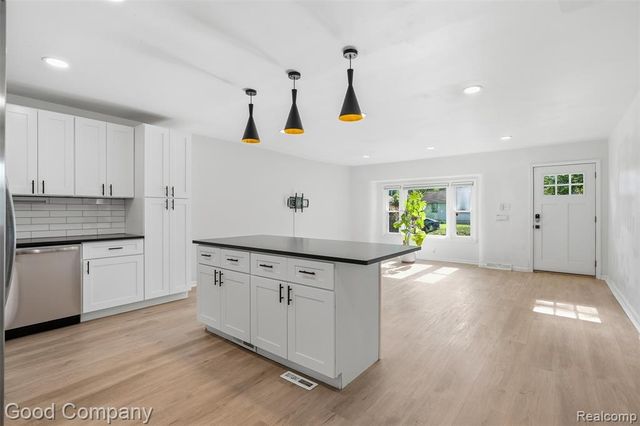 3175 Mcdowell Street, Ferndale, MI 48220