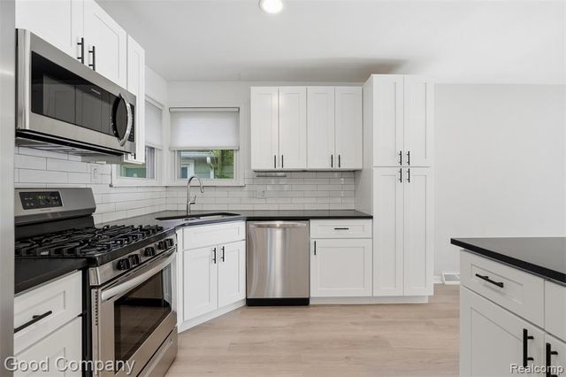 3175 Mcdowell Street, Ferndale, MI 48220