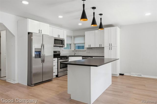 3175 Mcdowell Street, Ferndale, MI 48220