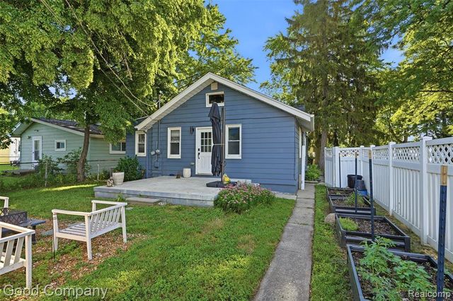 3175 Mcdowell Street, Ferndale, MI 48220