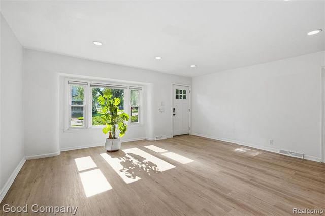 3175 Mcdowell Street, Ferndale, MI 48220