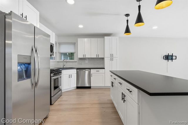 3175 Mcdowell Street, Ferndale, MI 48220