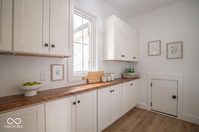 150 Lakeside Drive, Pittsboro, IN 46167