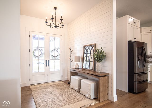 150 Lakeside Drive, Pittsboro, IN 46167