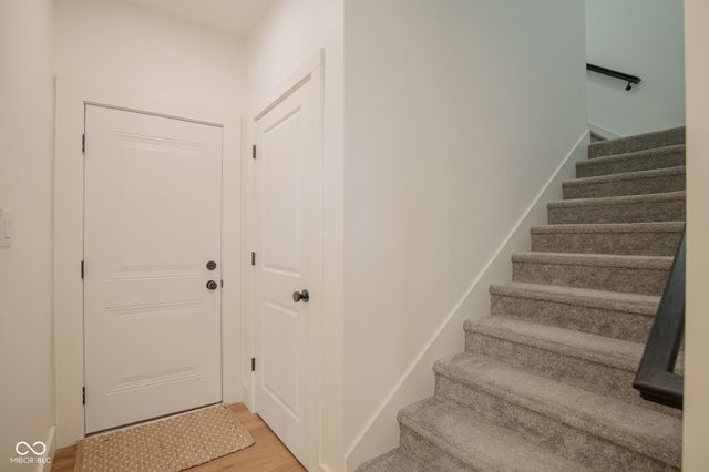 150 Lakeside Drive, Pittsboro, IN 46167