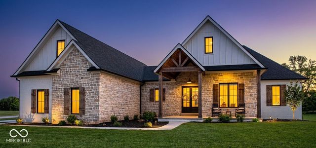 150 Lakeside Drive, Pittsboro, IN 46167