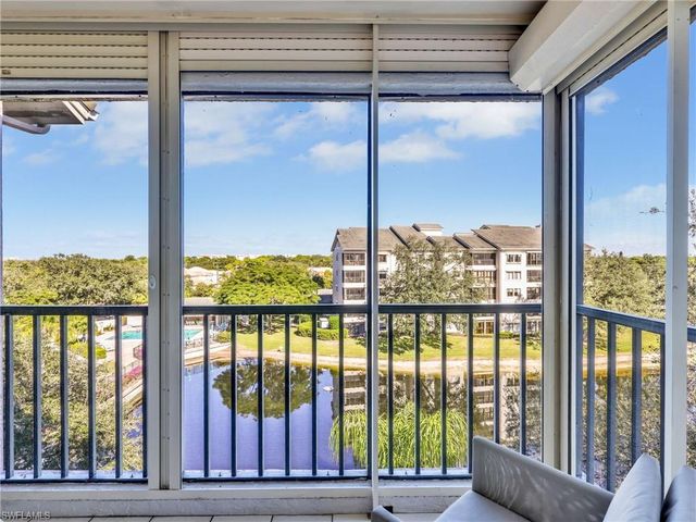 201 Arbor Lake Dr Unit 504, Naples, FL 34110