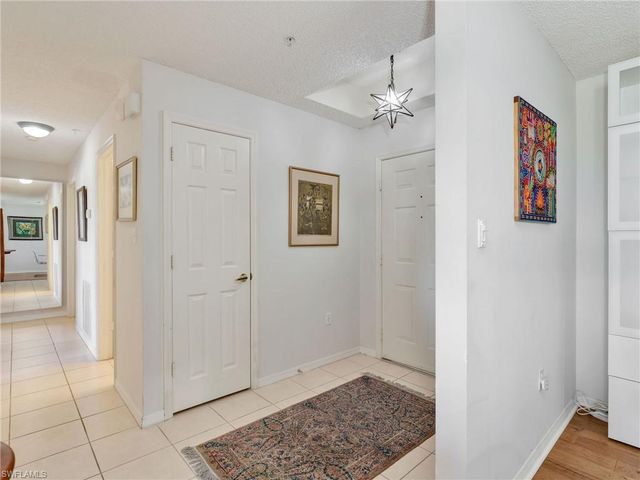 201 Arbor Lake Dr Unit 504, Naples, FL 34110