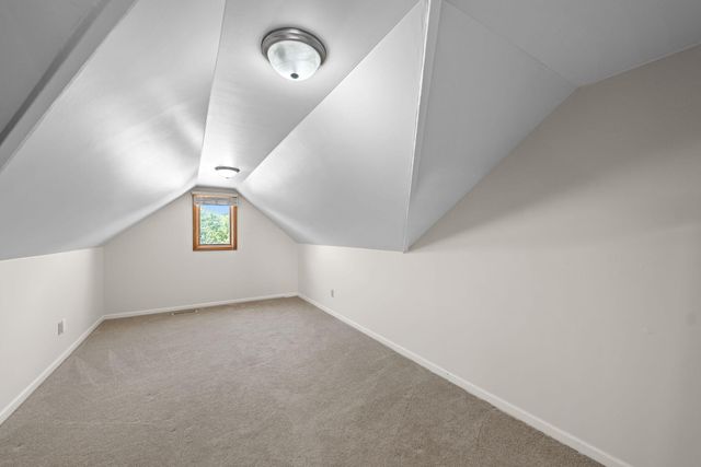 130 Kinsale Avenue, Valparaiso, IN 46385