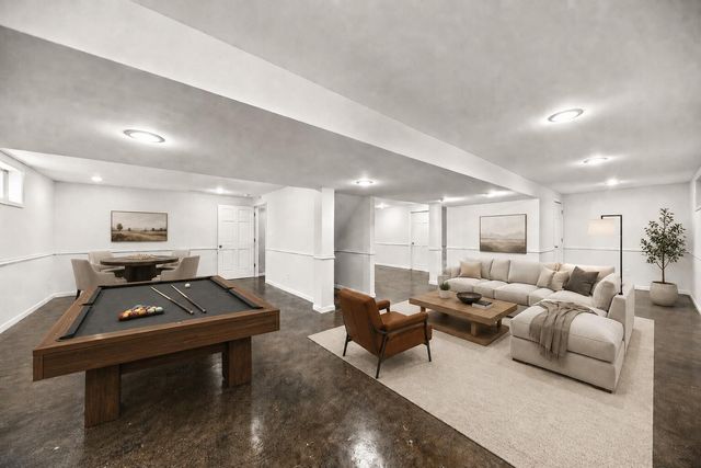 130 Kinsale Avenue, Valparaiso, IN 46385