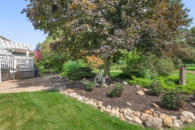 130 Kinsale Avenue, Valparaiso, IN 46385