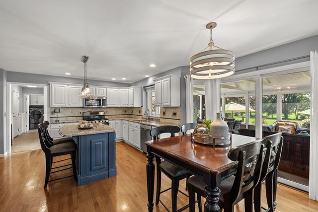 130 Kinsale Avenue, Valparaiso, IN 46385