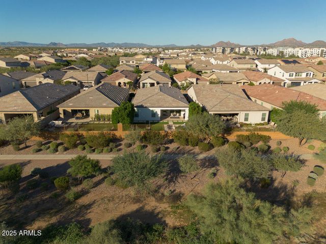 6525 E LIBBY Street, Phoenix, AZ 85054