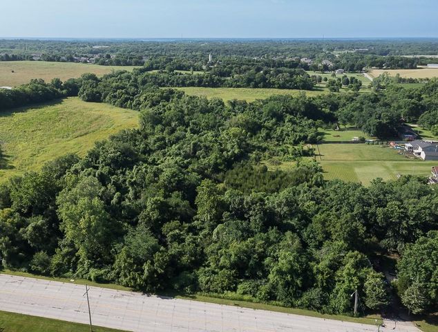 13319 Parallel Parkway, Kansas City, KS 66109