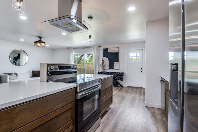 5625 Ridgecove Drive, Garland, TX 75043