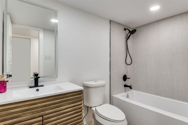 5625 Ridgecove Drive, Garland, TX 75043