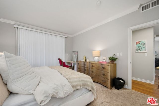 12963 Runway Road 104, Los Angeles, CA 90094