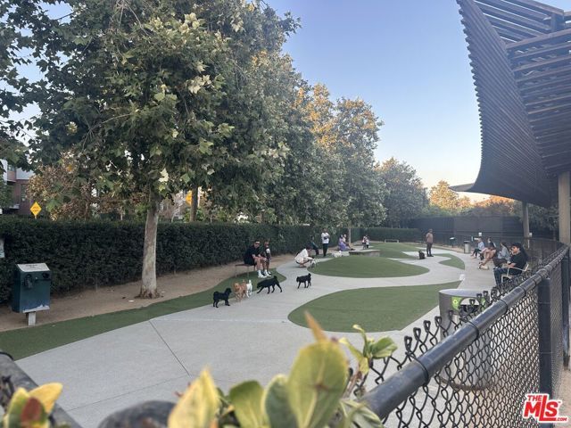 12963 Runway Road 104, Los Angeles, CA 90094