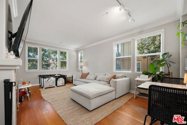 12963 Runway Road 104, Los Angeles, CA 90094