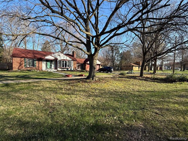 25310 Lyndon, Redford Charter Township, MI 48239