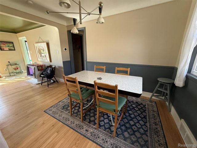 25310 Lyndon, Redford Charter Township, MI 48239