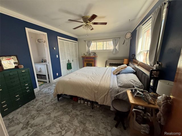 25310 Lyndon, Redford Charter Township, MI 48239