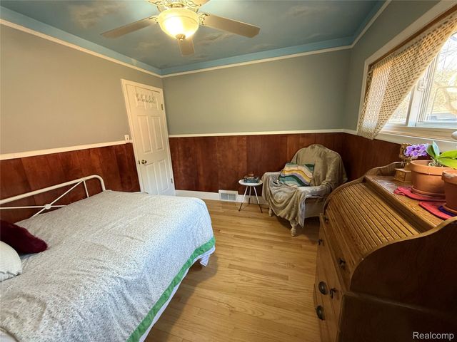 25310 Lyndon, Redford Charter Township, MI 48239