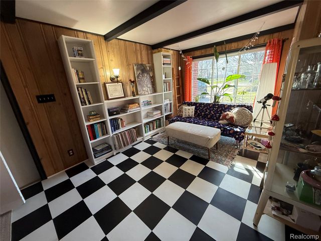 25310 Lyndon, Redford Charter Township, MI 48239