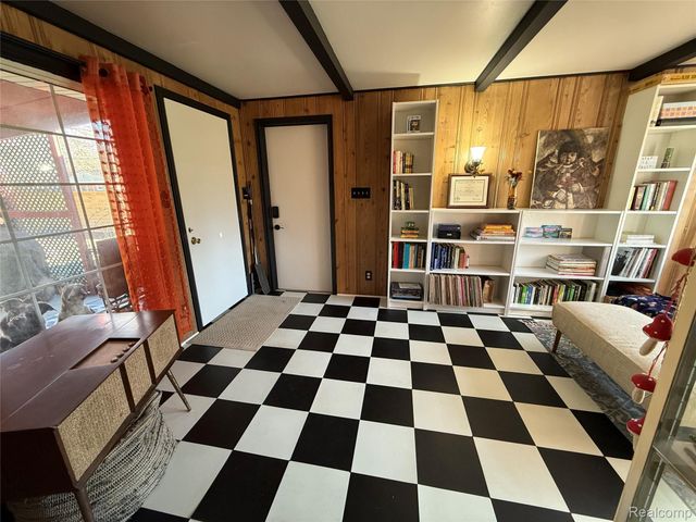 25310 Lyndon, Redford Charter Township, MI 48239