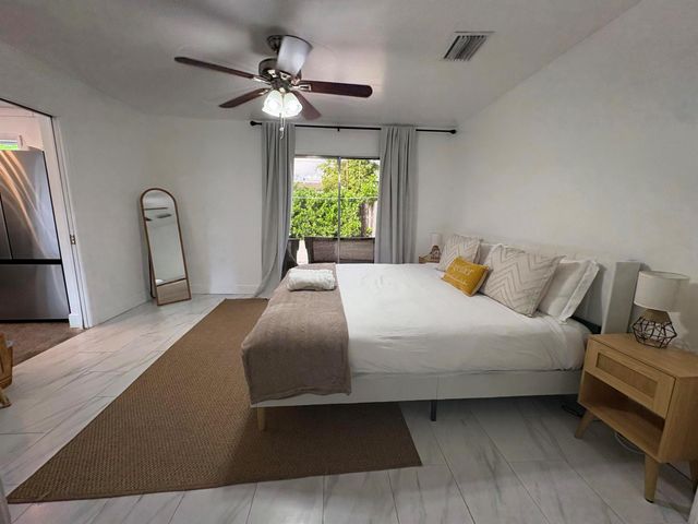 2711 NE 11th Terrace, Pompano Beach, FL 33064