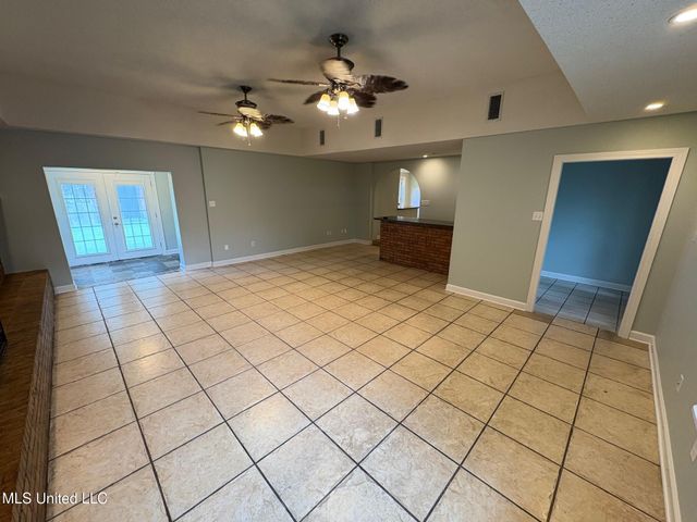 3530 Sherlawn Drive, Moss Point, MS 39563