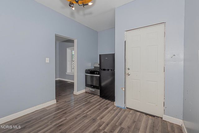 3923 Burnham Avenue, Toledo, OH 43612