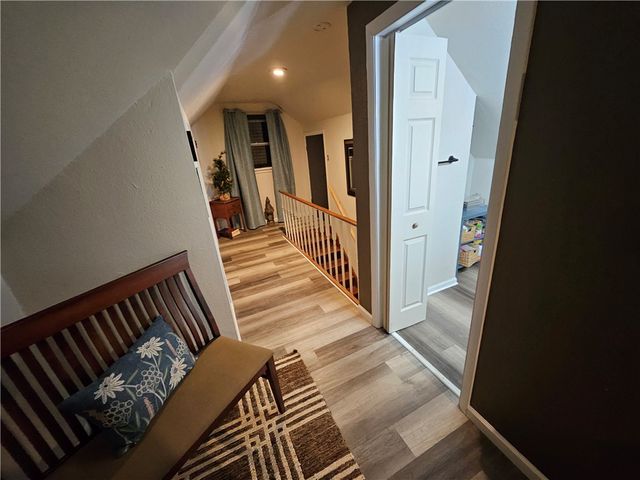 102 W Elizabeth, Neshannock Twp, PA 16105