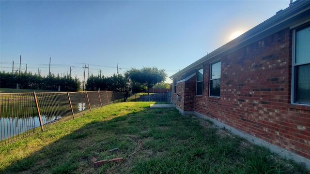 10909 Nantucket Drive, Rowlett, TX 75089
