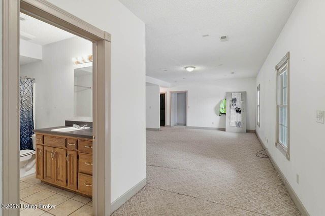 1016 Haven Ridge Dr, New Haven, KY 40051