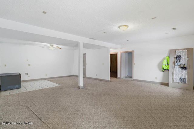 1016 Haven Ridge Dr, New Haven, KY 40051