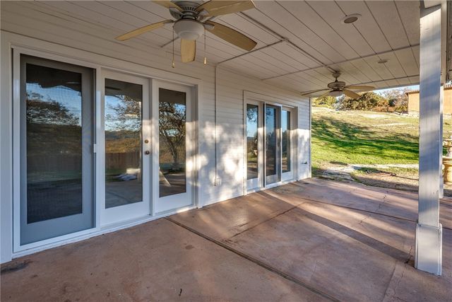 806 Grove Street, Paso Robles, CA 93446